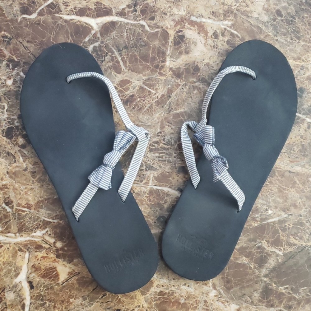 Hollister Sandals